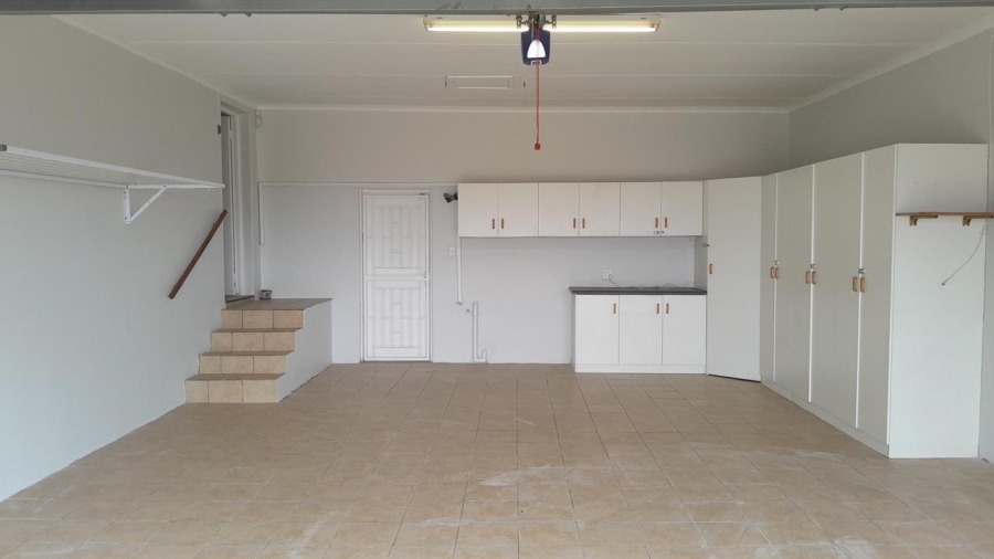 3 Bedroom Property for Sale in Dana Bay Western Cape